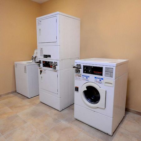 Hampton Inn Fayetteville Fort Bragg Εξωτερικό φωτογραφία
