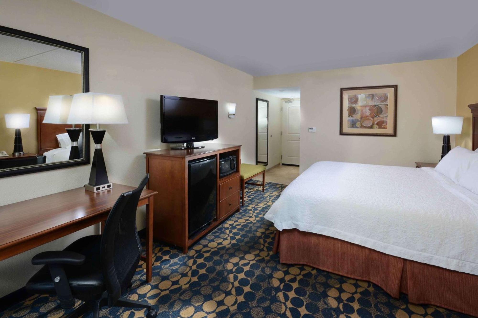 Hampton Inn Fayetteville Fort Bragg Εξωτερικό φωτογραφία