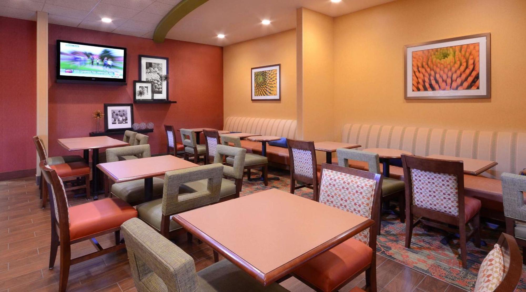 Hampton Inn Fayetteville Fort Bragg Εξωτερικό φωτογραφία